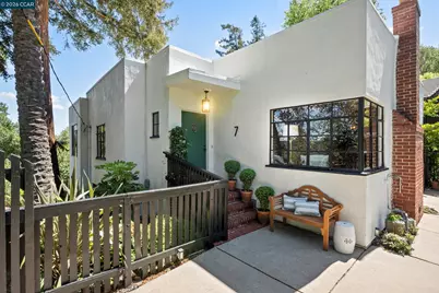 7 Las Mesas Path, Orinda, CA 94563 - Photo 1