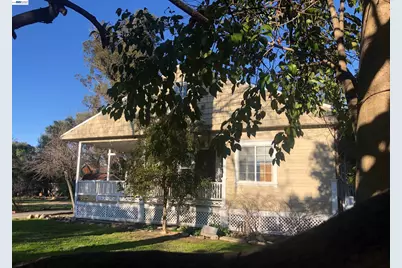 627 Rose Avenue #1, Pleasanton, CA 94566 - Photo 1