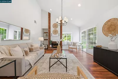 370 Scarlet Oak Ct, Pleasant Hill, CA 94523 - Photo 1