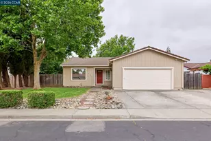 743 Scottsdale Dr, Vacaville, CA 95687 - Photo 1