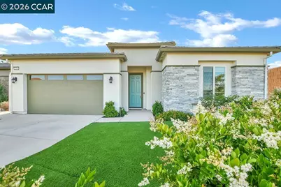 208 Chinook Dr, Brentwood, CA 94513 - Photo 1