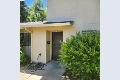 1369 Del Rio Cir #C, Concord, CA 94518 - Photo 1