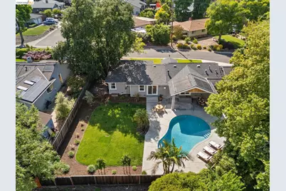 230 Valley Dr, Pleasant Hill, CA 94523 - Photo 1
