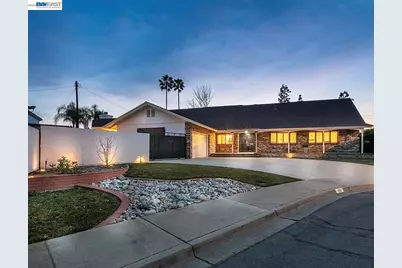 918 Saint Catherine Way, Claremont, CA 91711 - Photo 1