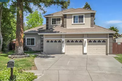 2208 Fieldcrest Ct, Fairfield, CA 94534 - Photo 1