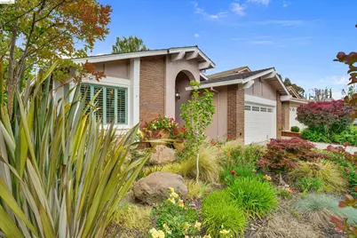 5001 Saint Garrett Ct, Concord, CA 94521 - Photo 1