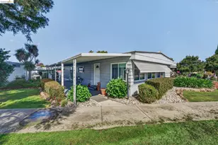 1057 Peralta Rd, Concord, CA 94520 - Photo 1