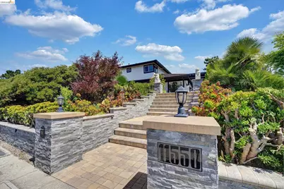 11550 Skyline Blvd, Oakland, CA 94619 - Photo 1
