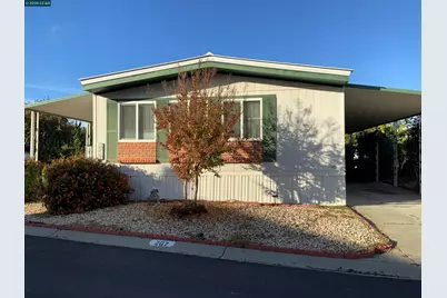 202 Queens Way, Pittsburg, CA 94565 - Photo 1