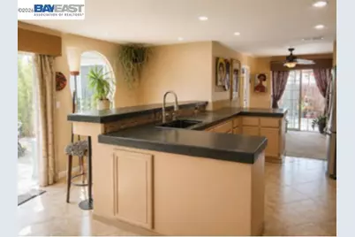 101 Garrido Court, Vallejo, CA 94591 - Photo 5