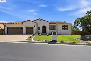5322 Carole Ridge Ct, Fairfield, CA 94534 - Photo 1