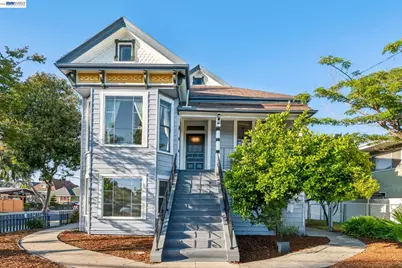 1801 Buena Vista Ave, Alameda, CA 94501 - Photo 1