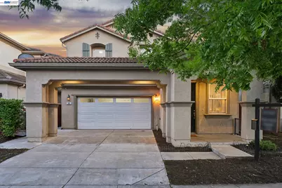 300 American Farms Ave, Lathrop, CA 95330 - Photo 1