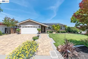 684 Emerald St, Livermore, CA 94550 - Photo 1