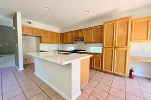 852 Meadow View Dr, Richmond, CA 94806 - Photo 11