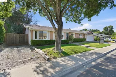 1077 Bellamy Ct, Walnut Creek, CA 94597 - Photo 1