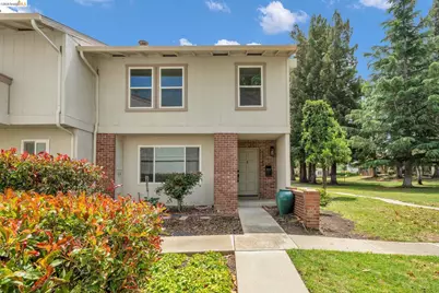 1808 Wildbrook Ct #D, Concord, CA 94521 - Photo 1