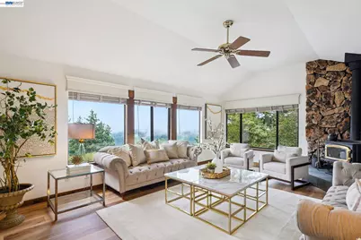 23762 Hutchinson Rd, Los Gatos, CA 95033 - Photo 1