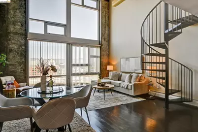 311 Oak St #Pent 9, Oakland, CA 94607 - Photo 1
