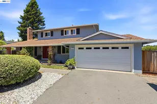 107 Hazelwood Pl, Moraga, CA 94556 - Photo 1