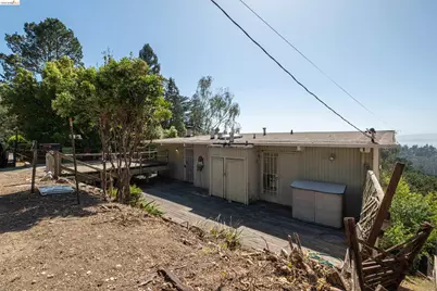 7279 Snake Rd, Oakland, CA 94611 - Photo 1