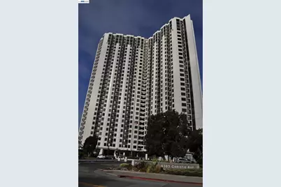 6363 Christie Ave #905, Emeryville, CA 94608 - Photo 1