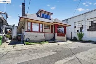 950 Loomis Ct, Oakland, CA 94606 - Photo 1