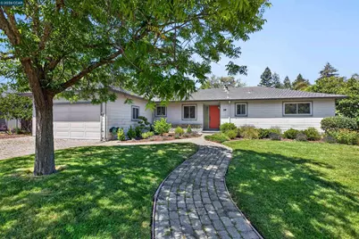 39 Donna Maria Way, Orinda, CA 94563 - Photo 1