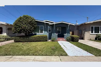 1329 67th St, Berkeley, CA 94702 - Photo 1