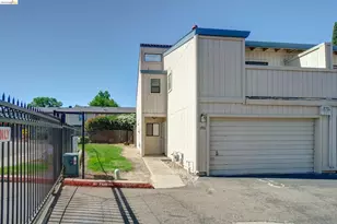 1351 Hood Rd, Sacramento, CA 95825 - Photo 1
