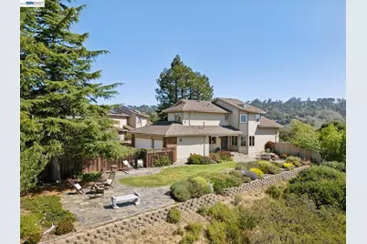 5028 Crystal Ridge Court, Oakland, CA 94605 - Photo 1