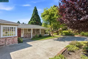 7 El Corte, Orinda, CA 94563 - Photo 1