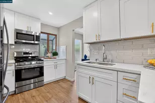 897 Marina Dr, Napa, CA 94559 - Photo 1