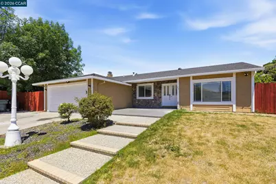 20 Buena Vis, Pittsburg, CA 94565 - Photo 1