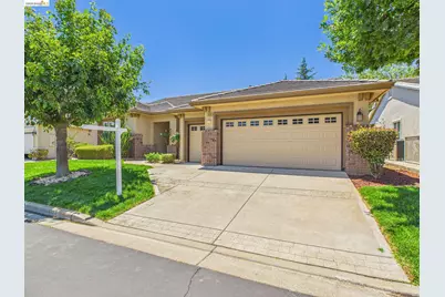 1035 Bismarck Terrace, Brentwood, CA 94513 - Photo 1