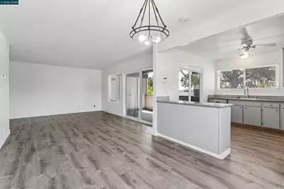 355 Parkview Ter #7, Vallejo, CA 94589 - Photo 1