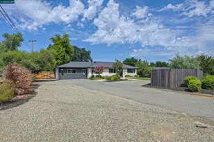 4246 Laird Rd, Loomis, CA 95650 - Photo 1