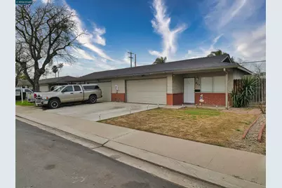 213 Kingston Lane, Modesto, CA 95354 - Photo 1