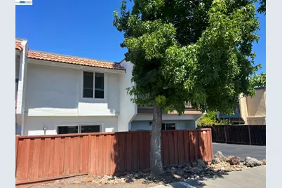 3499 Norton Way #13, Pleasanton, CA 94566 - Photo 1