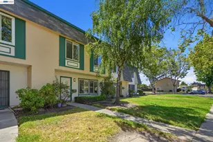 27540 Ponderosa Ct, Hayward, CA 94545 - Photo 1