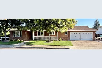 395 North Ave, Turlock, CA 95382 - Photo 1