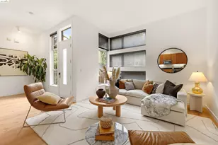 21 Covent Ln, Oakland, CA 94608 - Photo 1