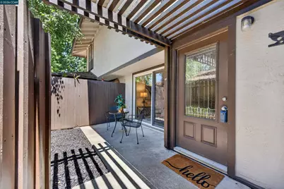 5491 Roundtree Dr #C, Concord, CA 94521 - Photo 1
