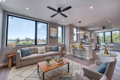 4202 Telegraph Ave #301, Oakland, CA 94609 - Photo 1