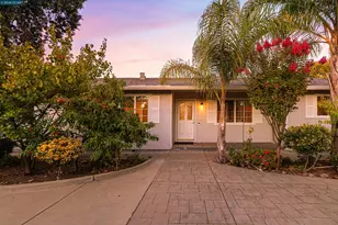 1694 Tammy Ln, Concord, CA 94519 - Photo 1