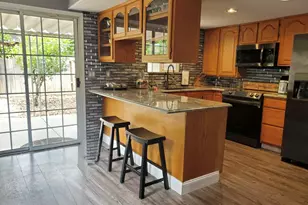 552 Redwood Dr, Vacaville, CA 95687 - Photo 1