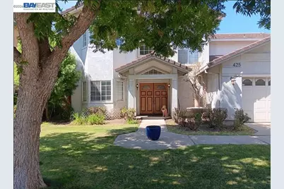 425 Cecelio Way, Tracy, CA 95376 - Photo 1
