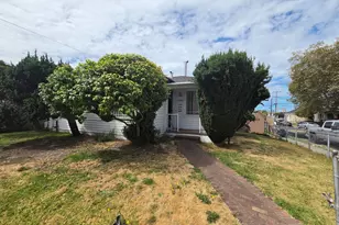 9601 D St, Oakland, CA 94603 - Photo 1
