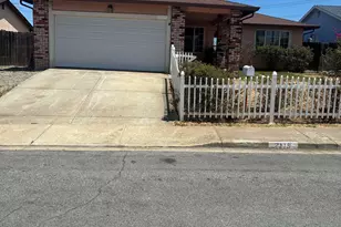 2119 Sugartree Dr, Pittsburg, CA 94565 - Photo 1