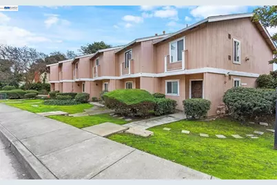 31131 Alvarado Niles Rd, Union City, CA 94587 - Photo 1